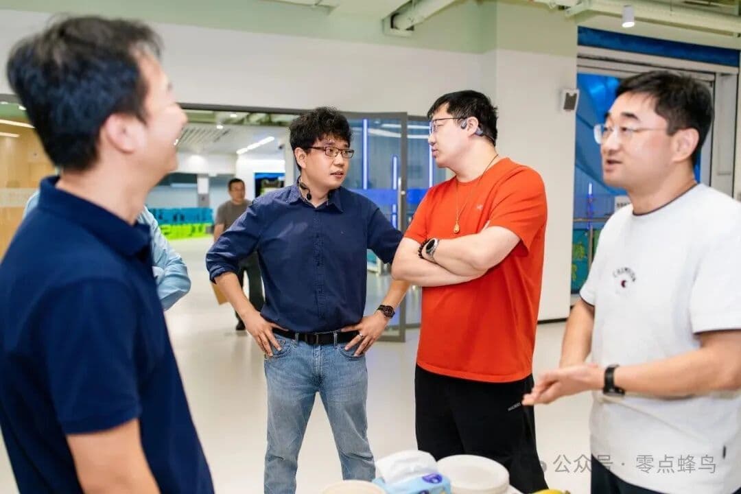 茶歇与会间交流现场（7）